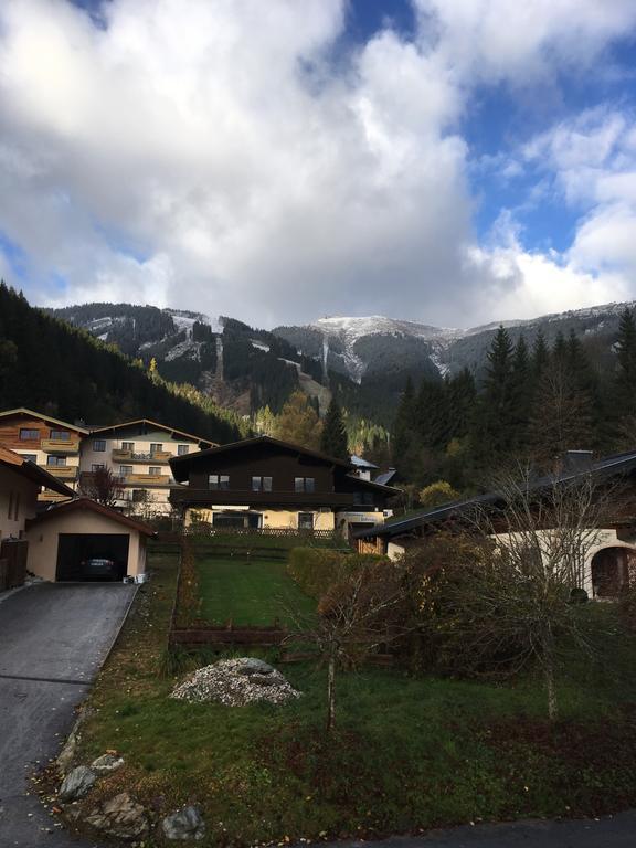 Landhaus Marlies Apartments Zell am See Exteriör bild